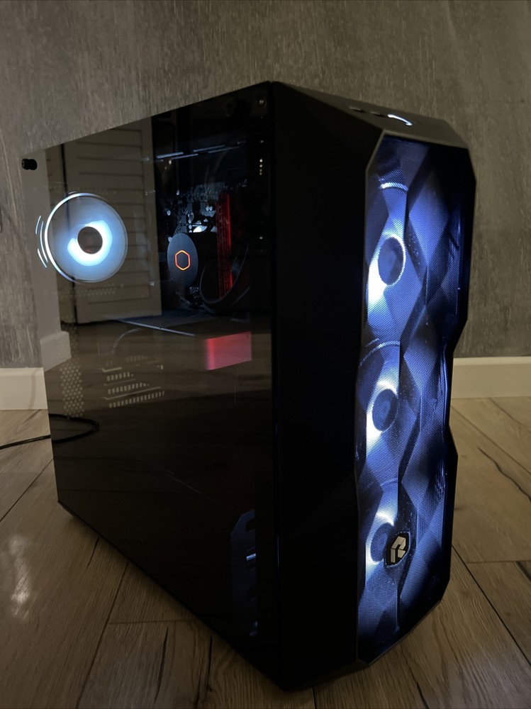 Great condition Redux PC