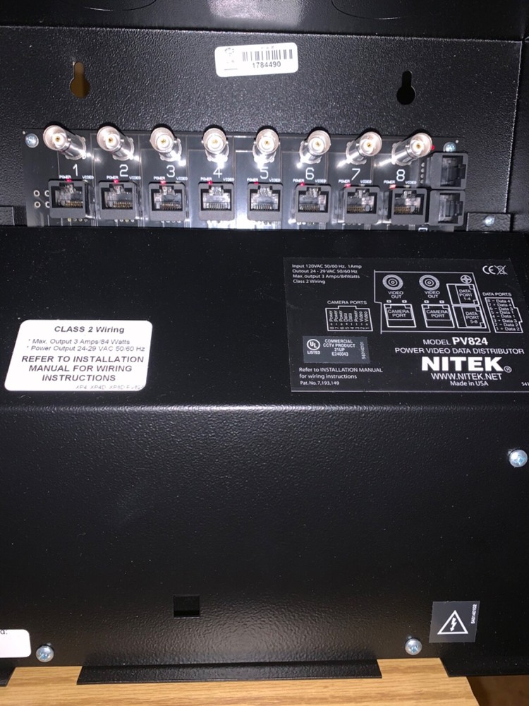 PV824 8 Port Analog Video, Power and Data Distribution Unit