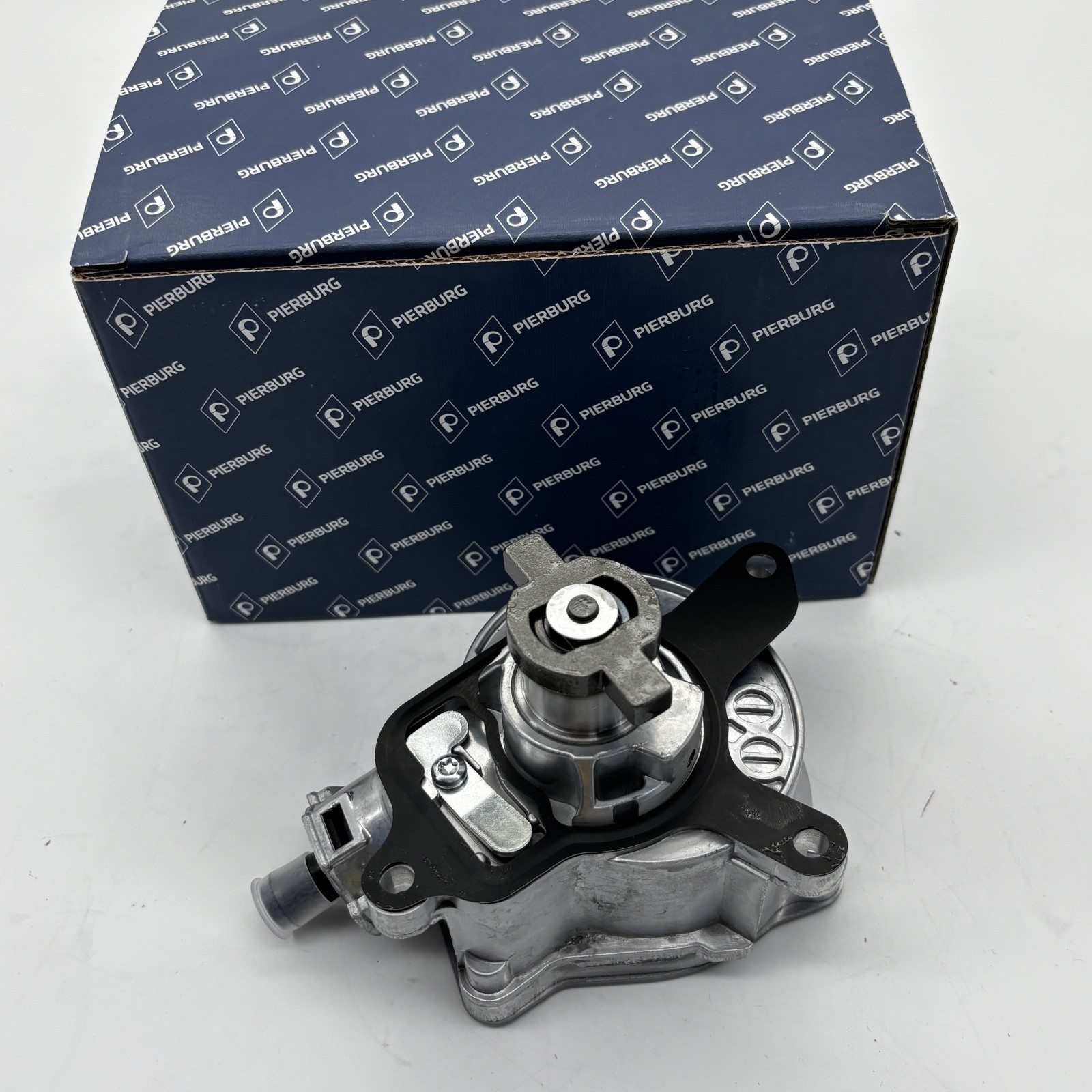 New Vacuum Pump For Audi TT VW Jetta Passat Jetta Golf 2.5L 2005-2014 07K145100B