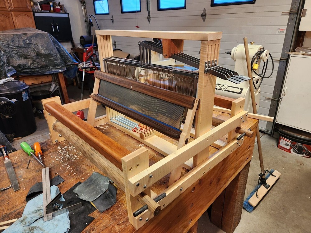 TABLE-TOP WEAVING LOOM copy carpentry plans textiles tool to make David Bryant