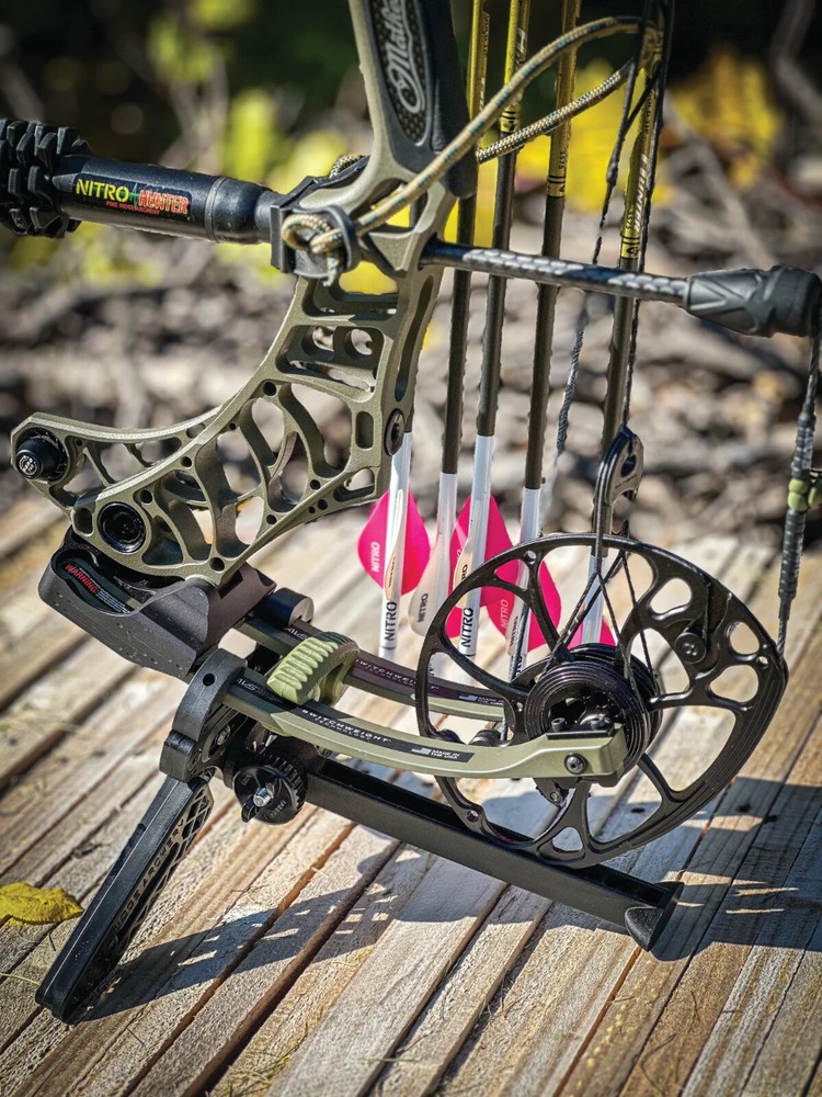 Pine Ridge Kwik Stand Tri-Pod Bow Support Tri-Pod Mount Only