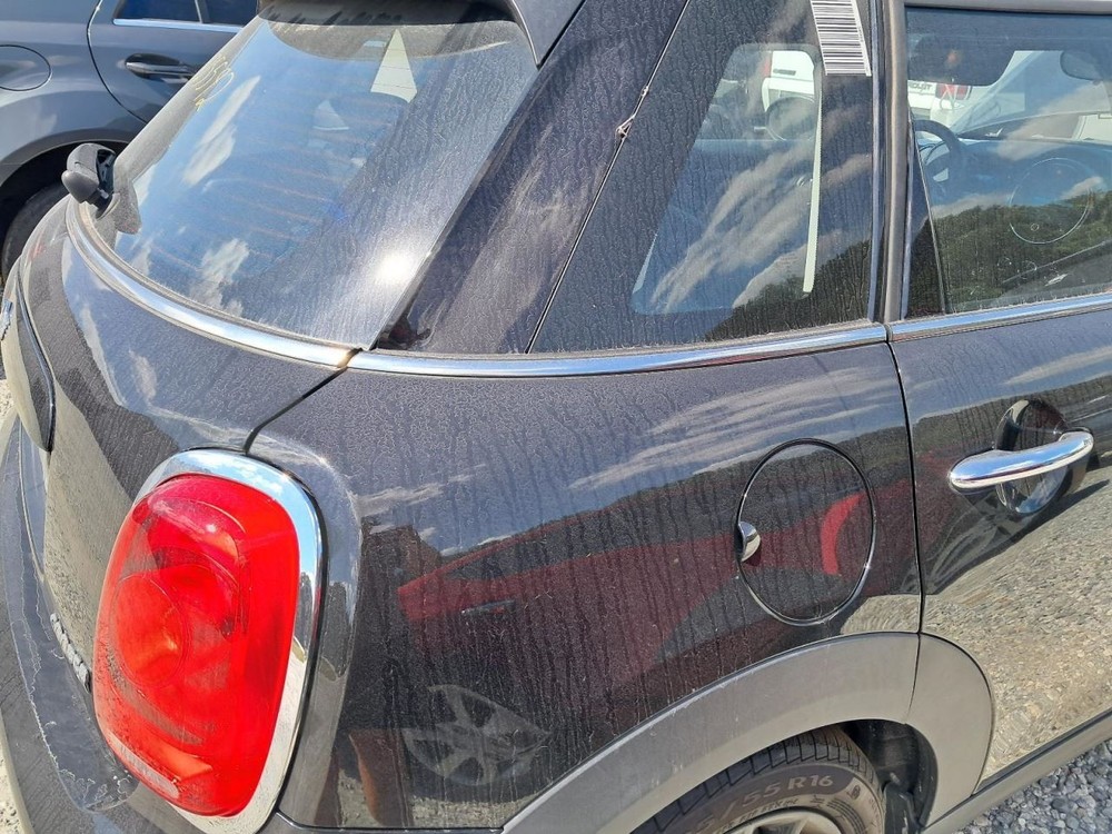 MINI 1 2019 Glove Box 4772682