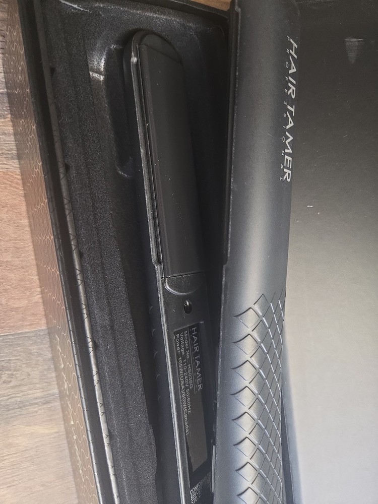 Hair Tamer Professional Ceramic Flat Iron New