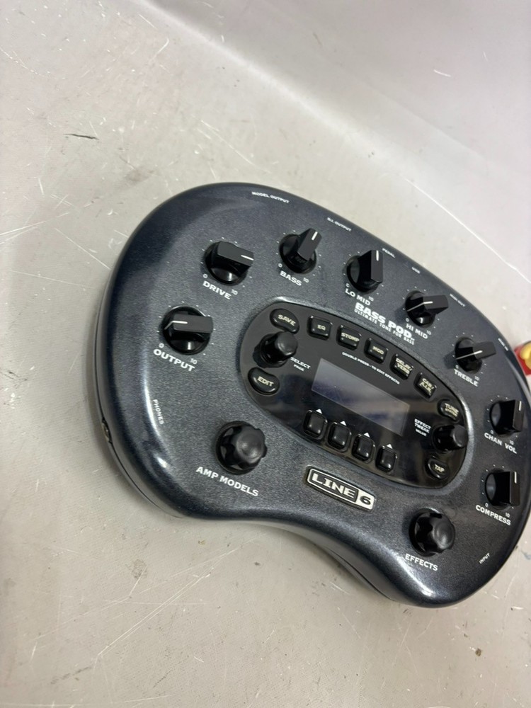 Line 6 Bass PODxt Bass Amp Modeler Multi Effects Processor Tested