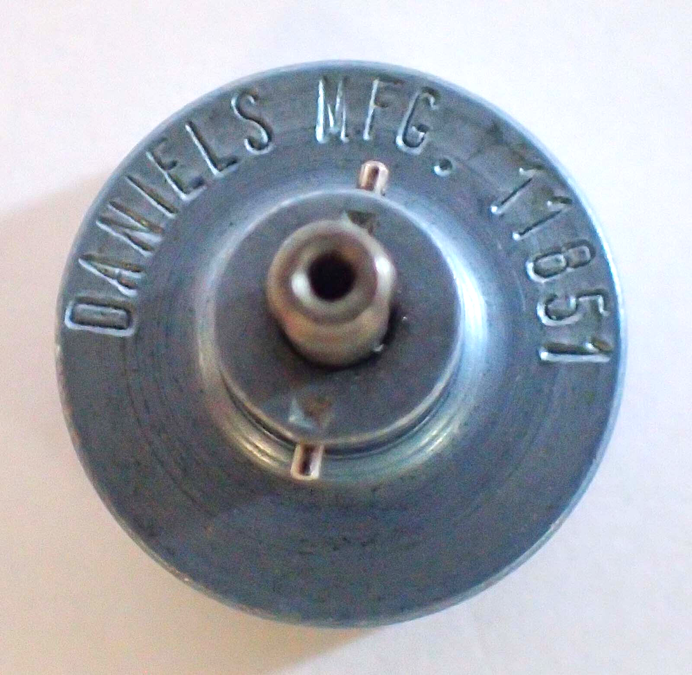 DANIELS MANUFACTURING CORP. DMC K127 POSITIONER