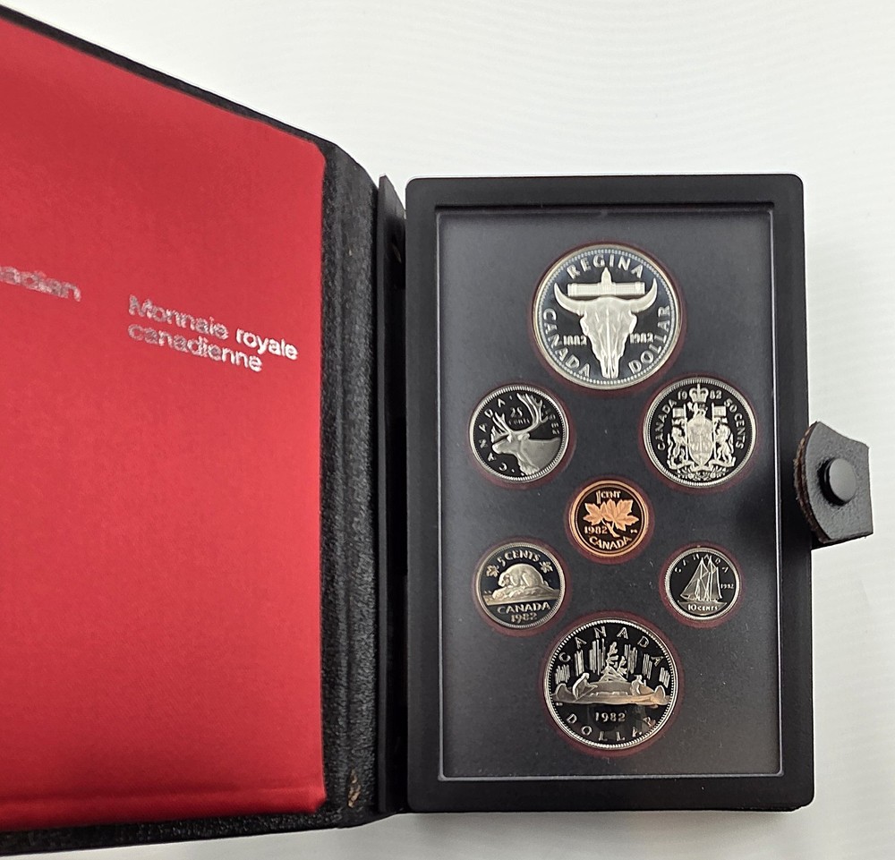 1982 Canada Silver Dollar Proof Set - Regina