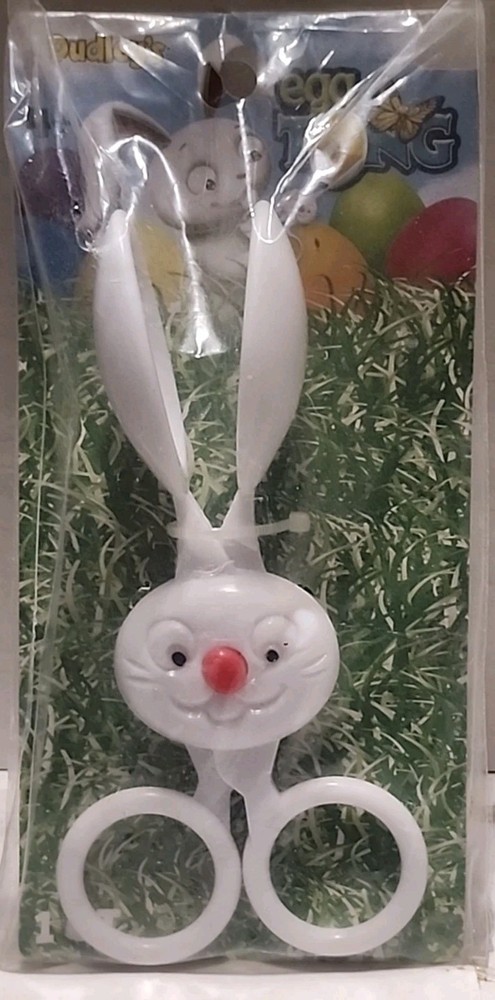 Dudleys Easter Egg Decorating White Plastic Tongs (DGT181)