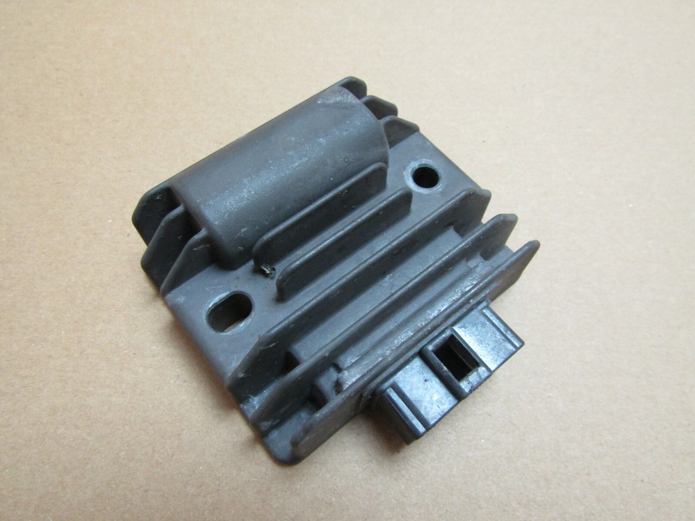Fantic Motor FA13 125 E Enduro Competition 2021 regulator rectifier (9909)