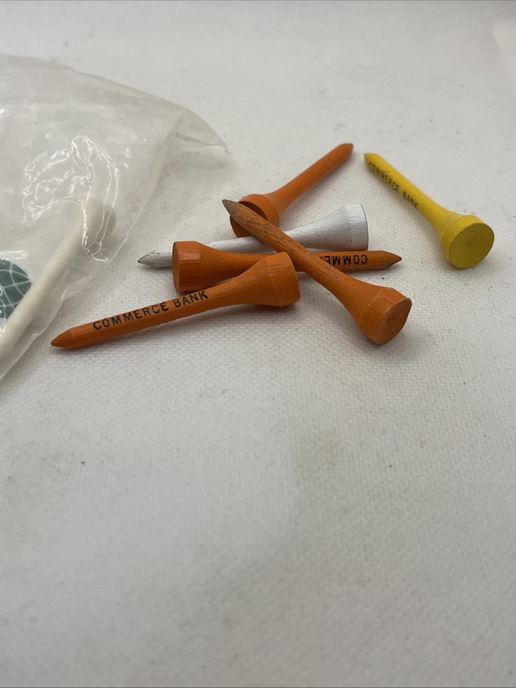 Golf Tees from Commerce Bank