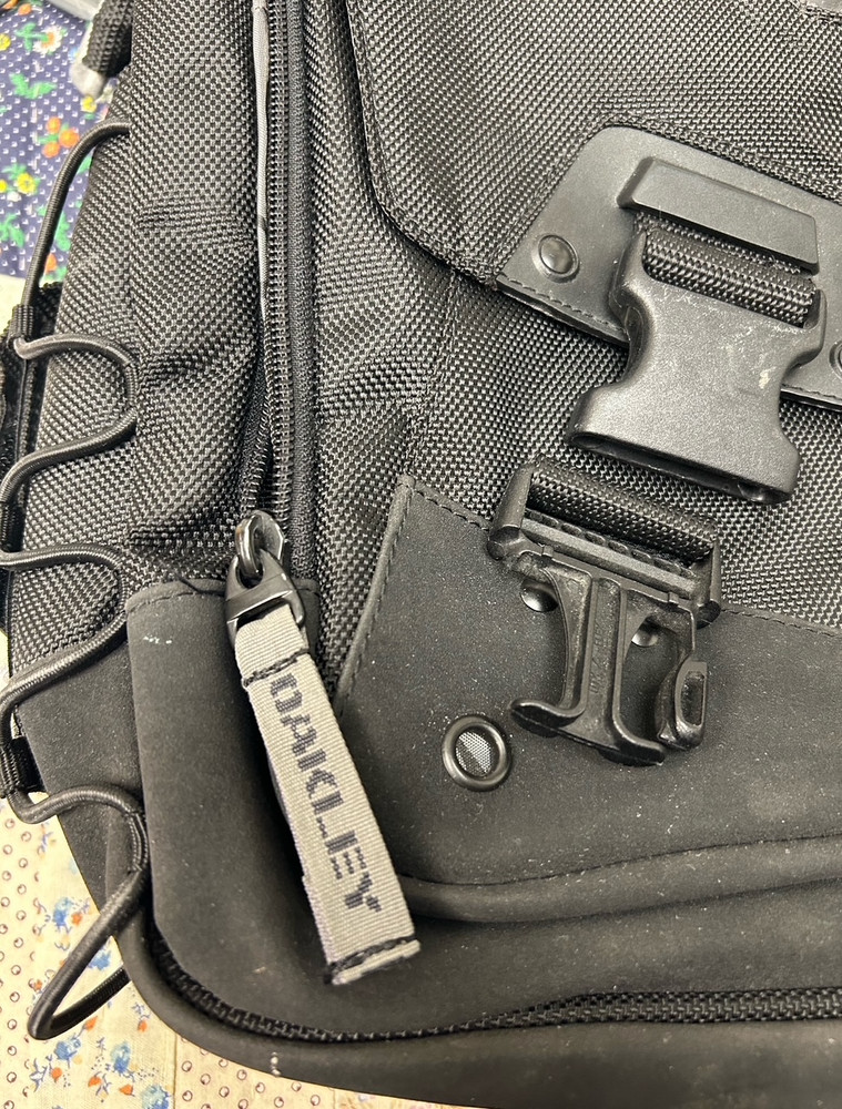 Oakley computer bag 2.0 Black Messenger Tactical Pack w/ Strap Pockets