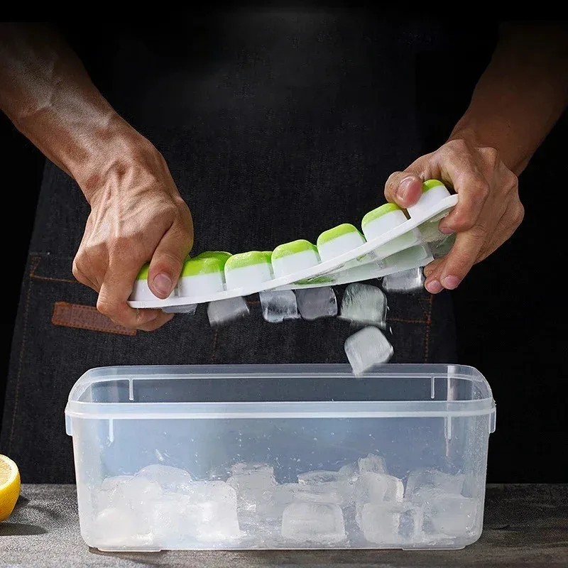 Ice Cube Tray, 4 Pack Silicone Ice Tray, 14 Ice Cube Molds with Lids, Stackable