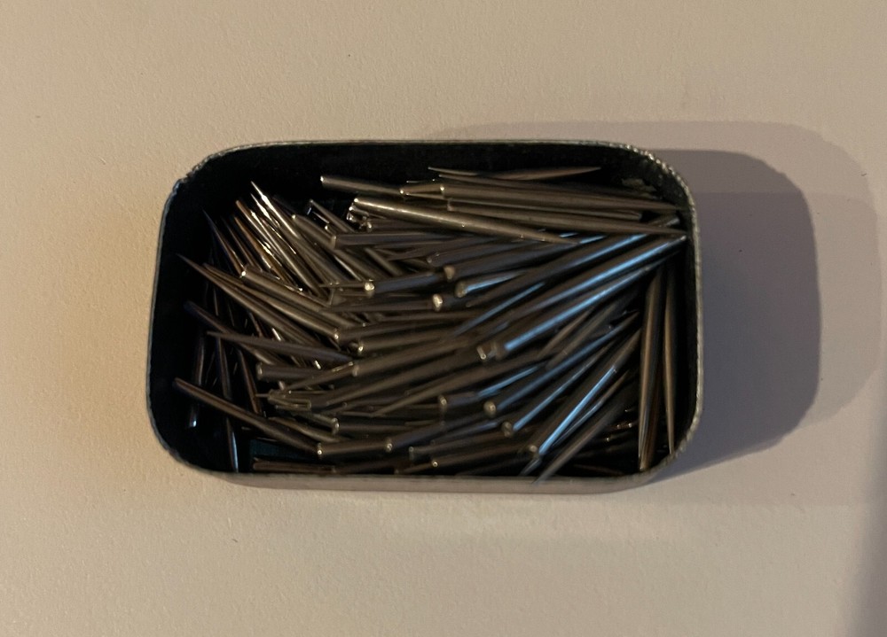 VINTAGE TRUETONE DISC RECORD NEEDLES TIN With Needles
