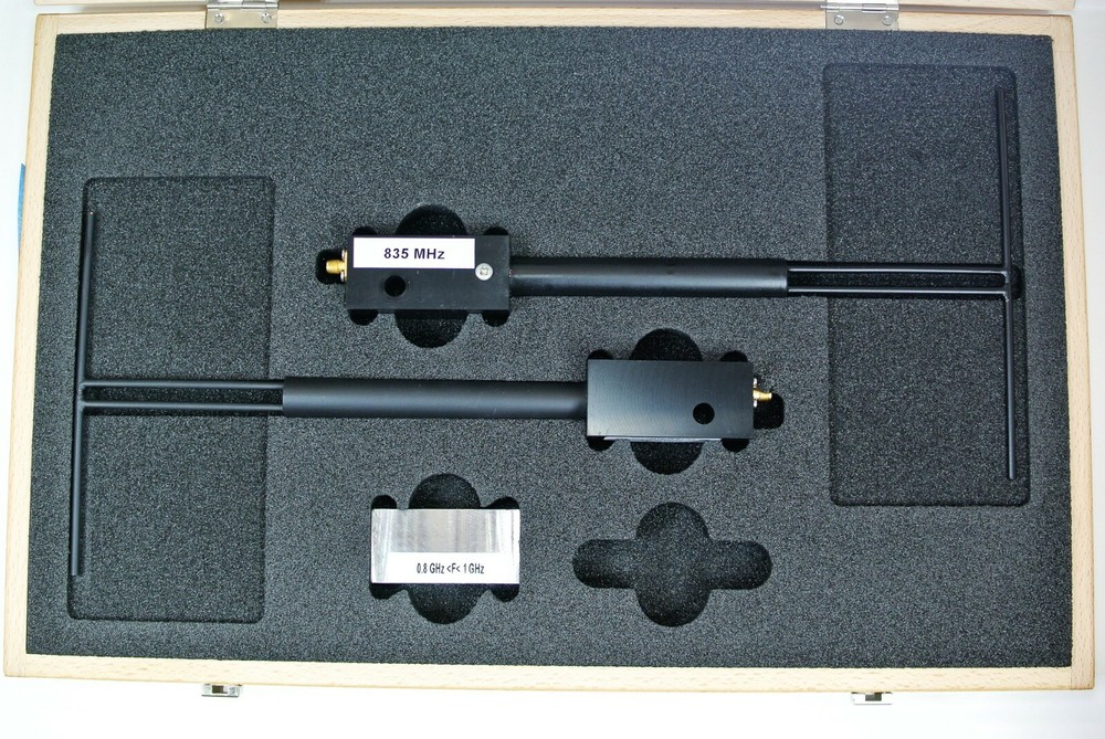 SAR Validation Dipoles