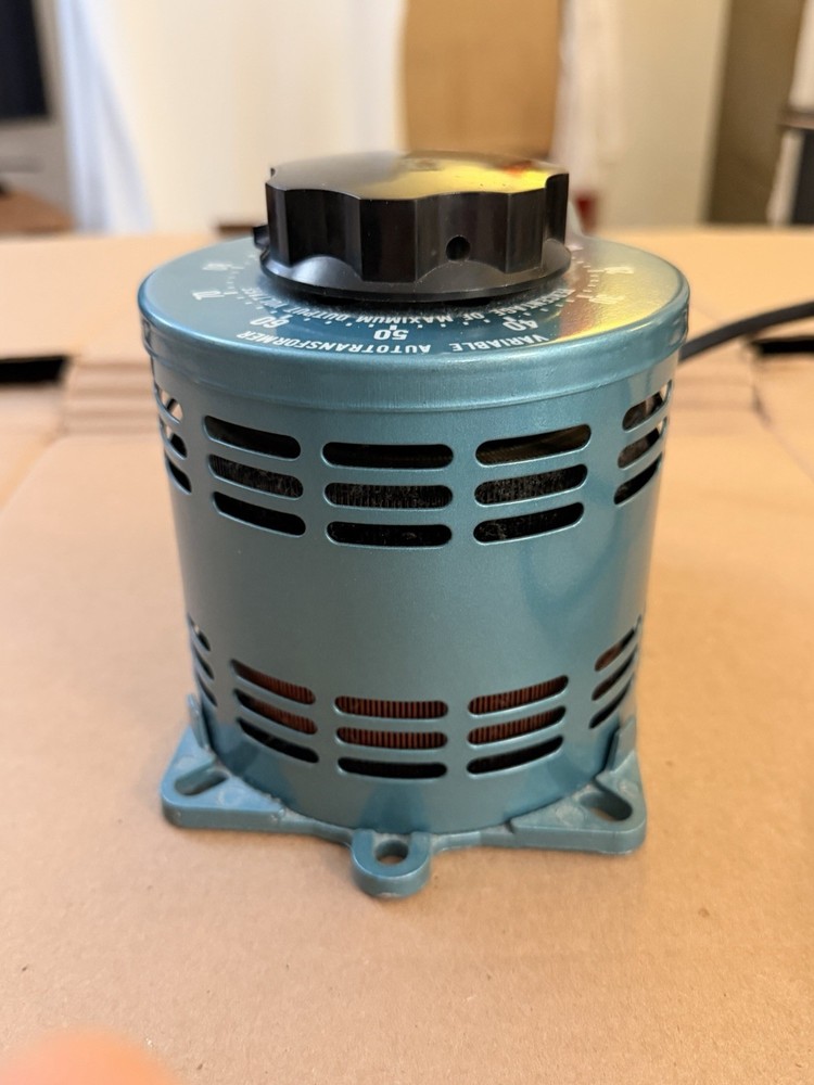 Staco Energy Variable Autotransformer Type 2PF 1010 0-120V/140V 120V Input