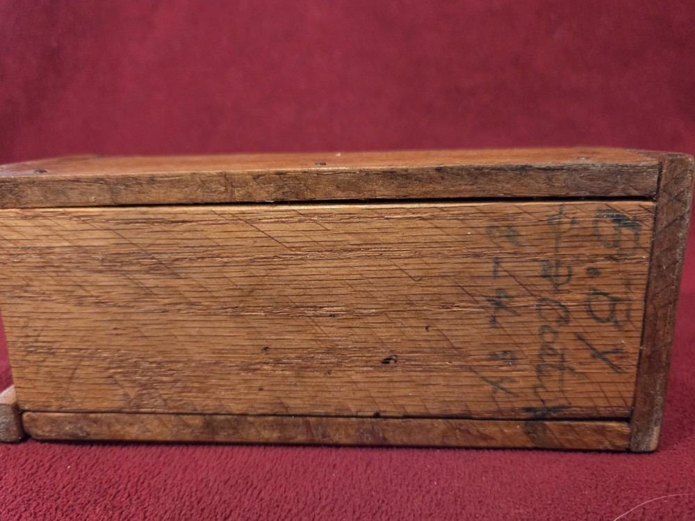 VTG Unique Rustic BOX Handmade Wood Live Mouse Trap Signed