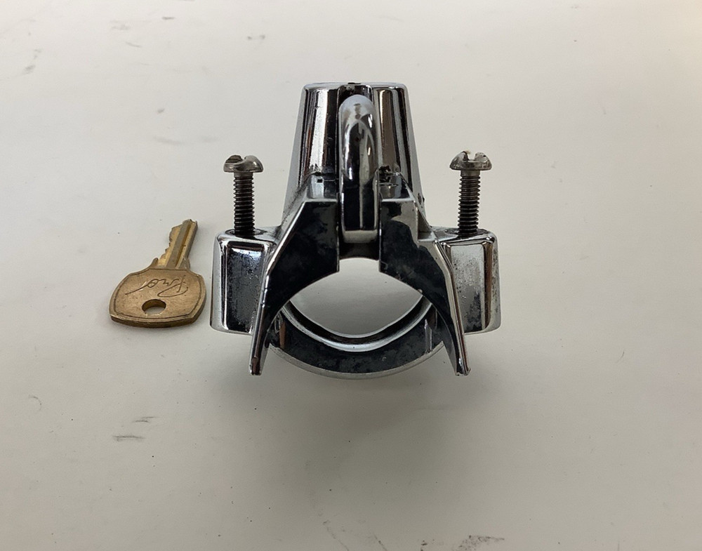 HARLEY DAVIDSON Engine Guard HELMET LOCK #45732-86 With Key
