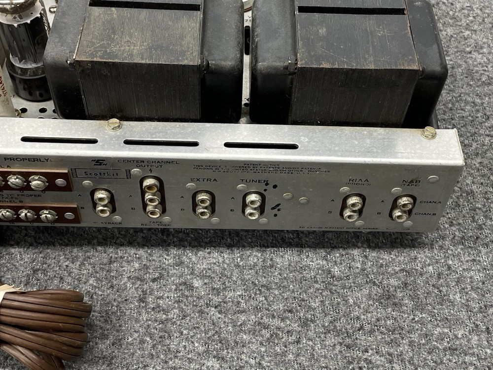 H.H. Scott LK 72 Stereomaster Stereo Intergrated Amplifier - UNTESTED