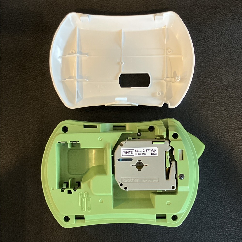 Brother PT-70 P-Touch Personal Handheld Label Maker + (2) Tapes - TESTED