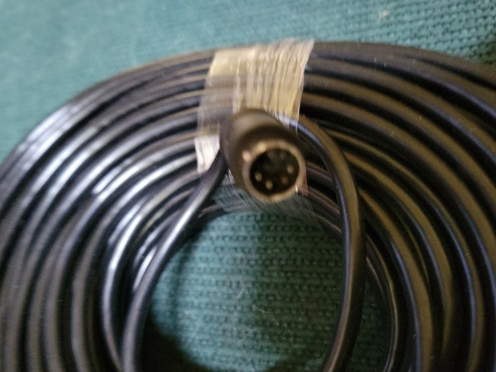 "NEW" RadioShack 49-2541 100Ft security camera extension cable.