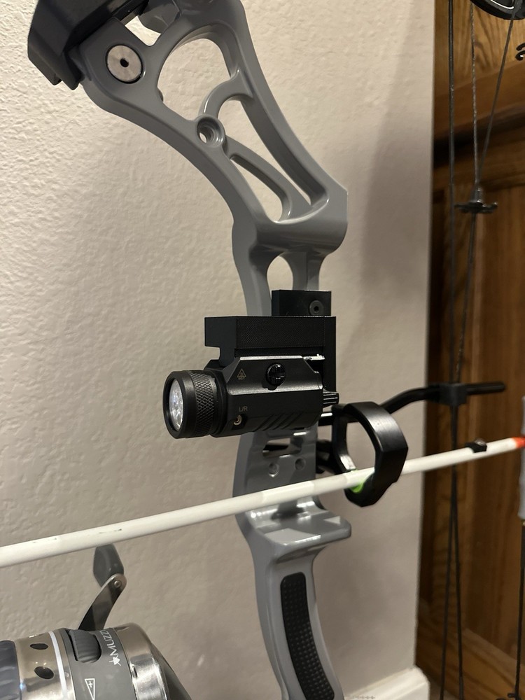 Picatinny Rail Bow Mount