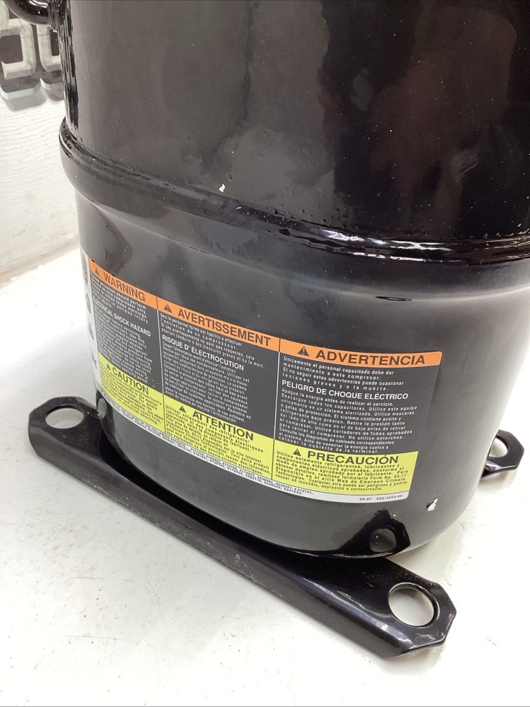 Copeland Compressor RF41C5E-CAV-250 Single Phase Polyol Ester Oil Only NIB