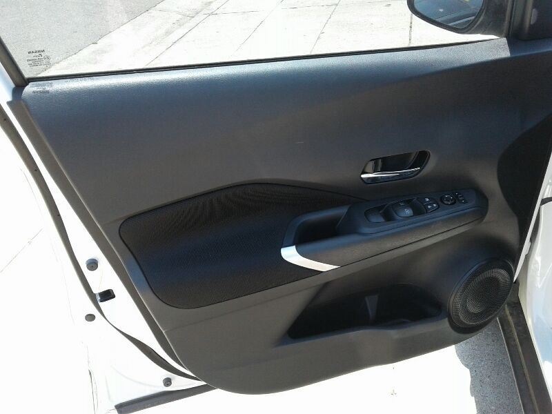 KICKS 2021 Camera/Projector 118354