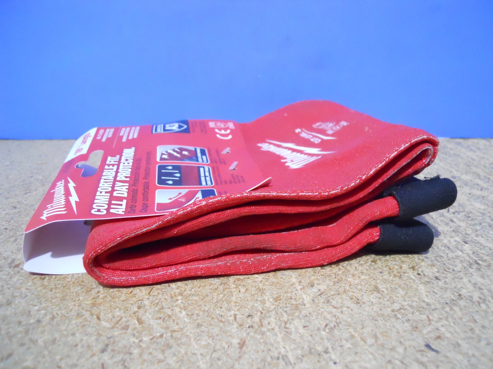 Milwaukee 18" Cut Resistant Protective Sleeves Cut Level A3 48-73-9031 **READ**