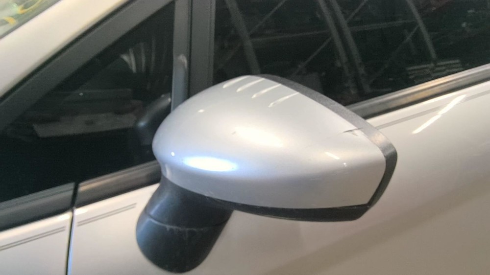 FIESTA 2019 Transmission Shift 741081