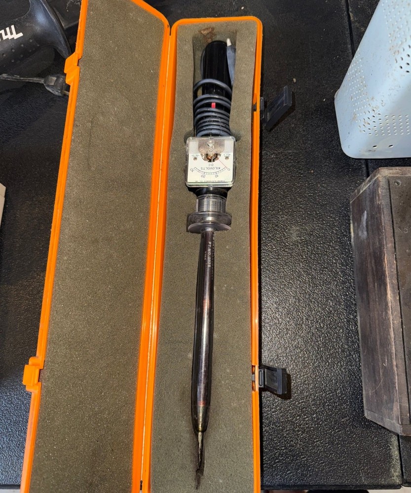 Pomona Model 2900A High Voltage DC Test Probe 30 Kilovolts