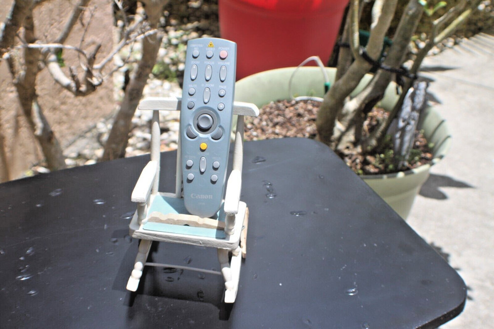 CANON - REMOTE CONTROL - MODEL CXGG-PROJECTOR -TESTED