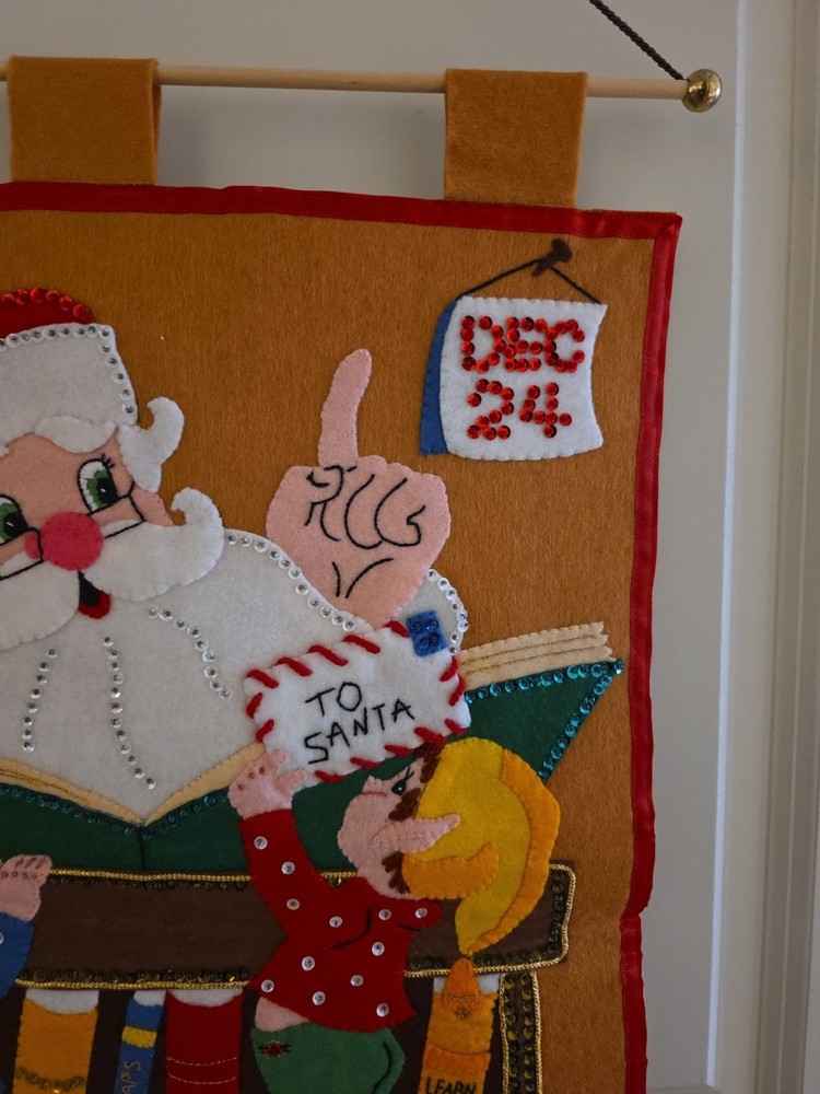 Bucilla Santa Wall Hangind 3593