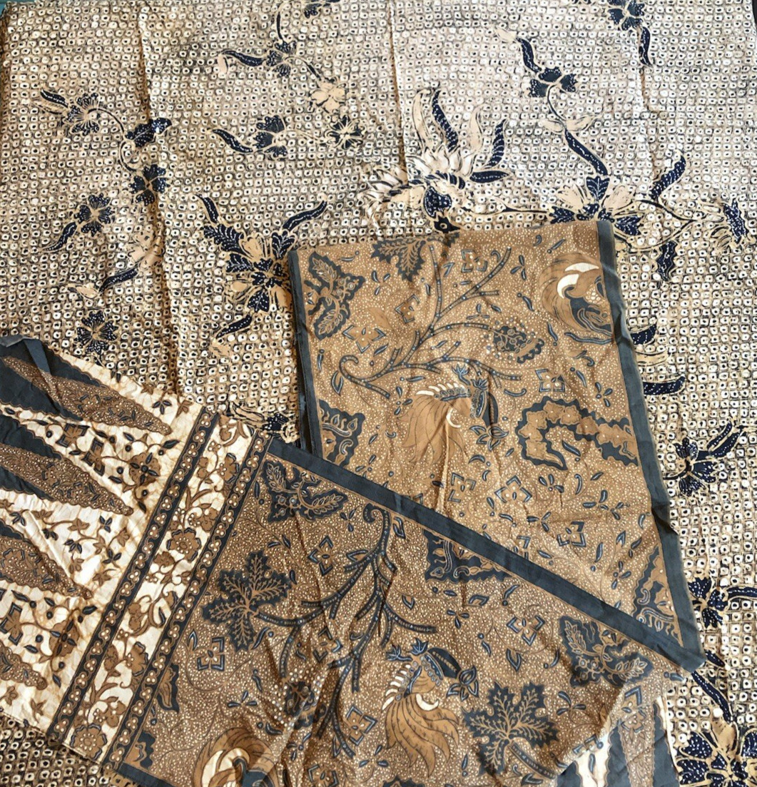 1970's Vintage Hand Dyed Cotton Batik Slendang (Selendang) and Batik Sarong Java