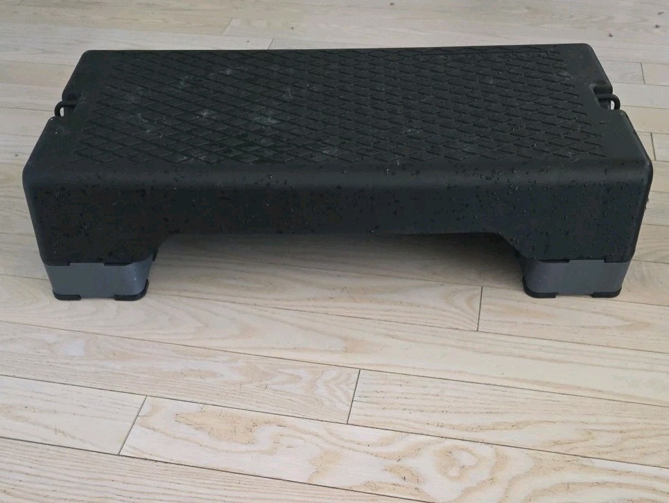 Gold's Gym  Stepper 6" Riser - Black/Gray