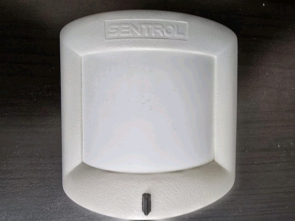 SENTROL P16000 Passive Infared Sensor