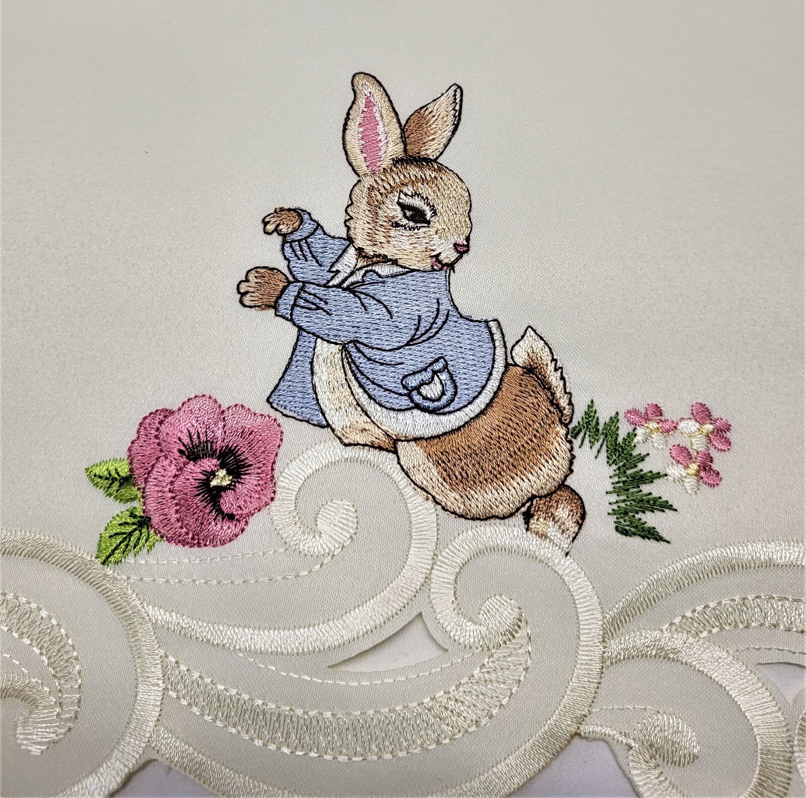 Doily Boutique Table Runner, Doily, Mantel Scarf with Easter Bunny on Ivory
