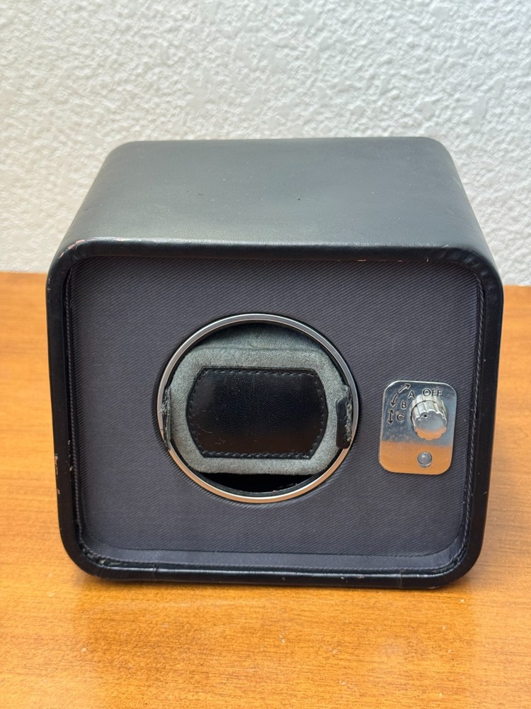Wolf Designs Single Watch Winder Module 1.5, fully working, fair.