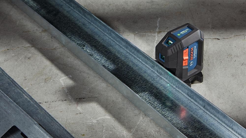 Bosch GPL100-30G 3 Point Laser Level - Black