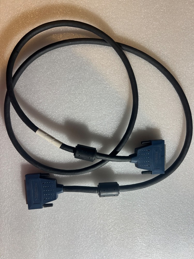 National Instruments- CABLE 183432A-02, 2 Meters
