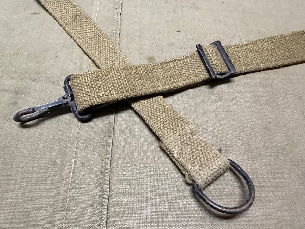 ORIGINAL WWII US ARMY LARGE EQUIPMENT CARRY STRAP-OD#3