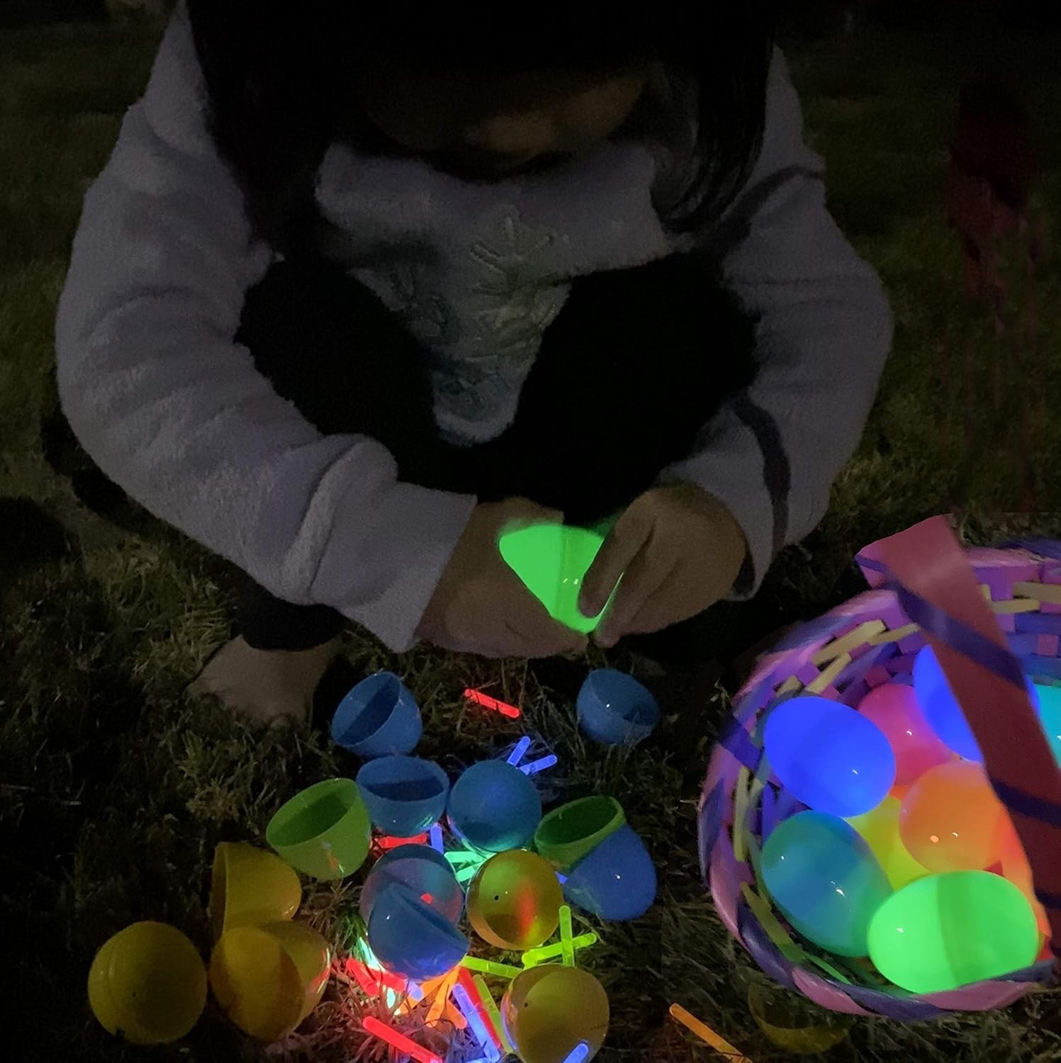 100-Pack Mini Glow Sticks – Assorted Colors, Bulk Glow-in-the-Dark for Easter, F