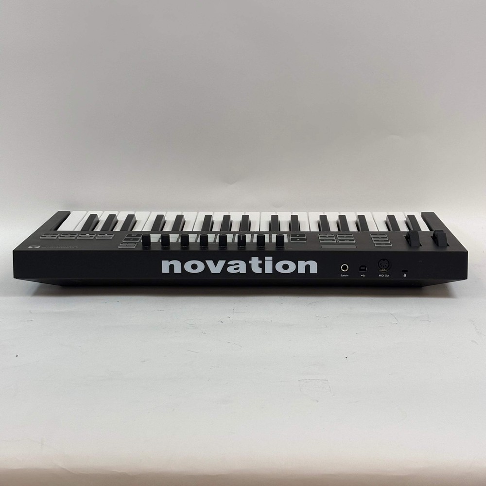 Novation Launchkey 37 MIDI Keyboard MK3