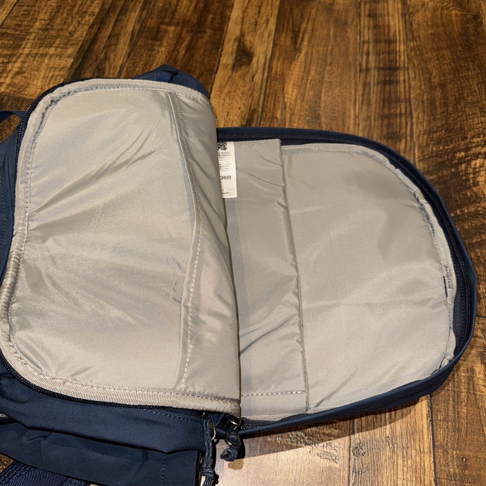 Fjallraven Raven 28/navy