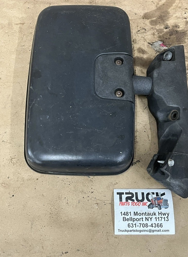 VOLVO VNL SIDE DOOR MIRROR ASSEMBLY USED