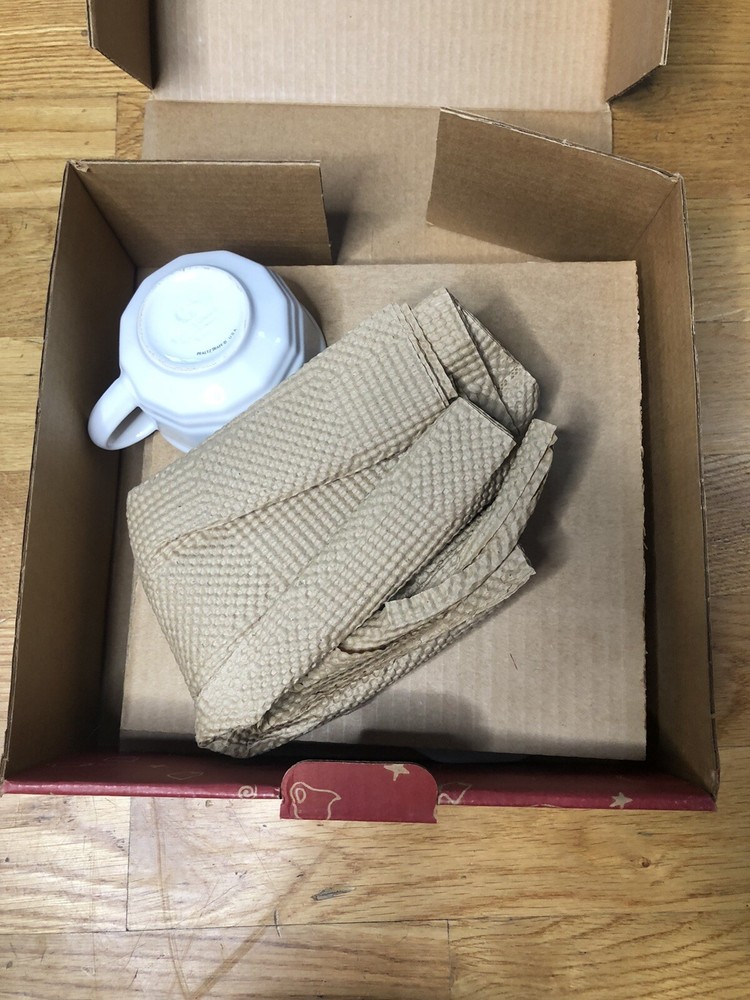 Pfaltzgraff Christmas Hertage 3PC PLACE SETTING With Box
