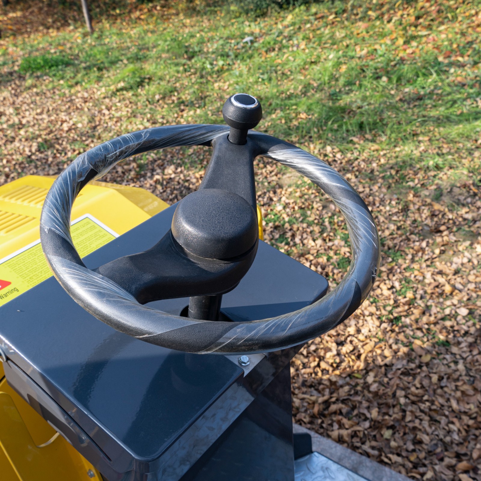 TYPHON FURY 15 Mini Road Roller 1.5Ton 13.5 hp B&S Gas Engine Hydraulic Steering