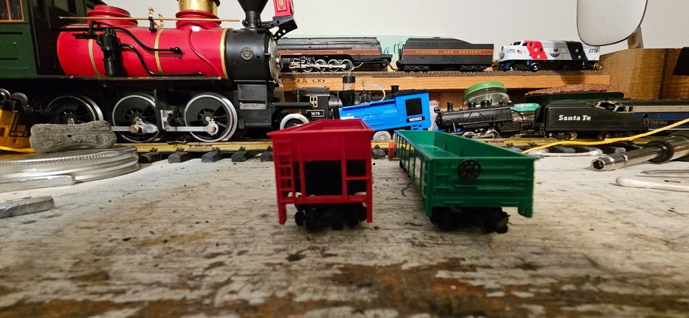 Bachmann HO Scale "The Challenger" Train Set