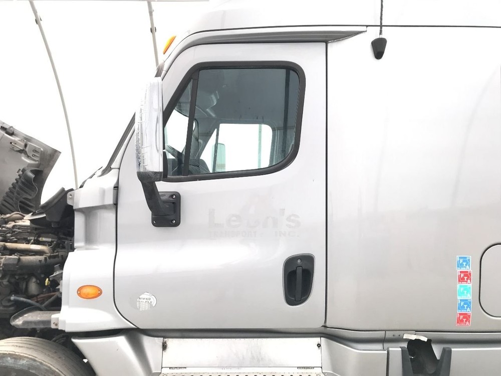 2008-2020 Freightliner CASCADIA SILVER Left/Driver Door - Used
