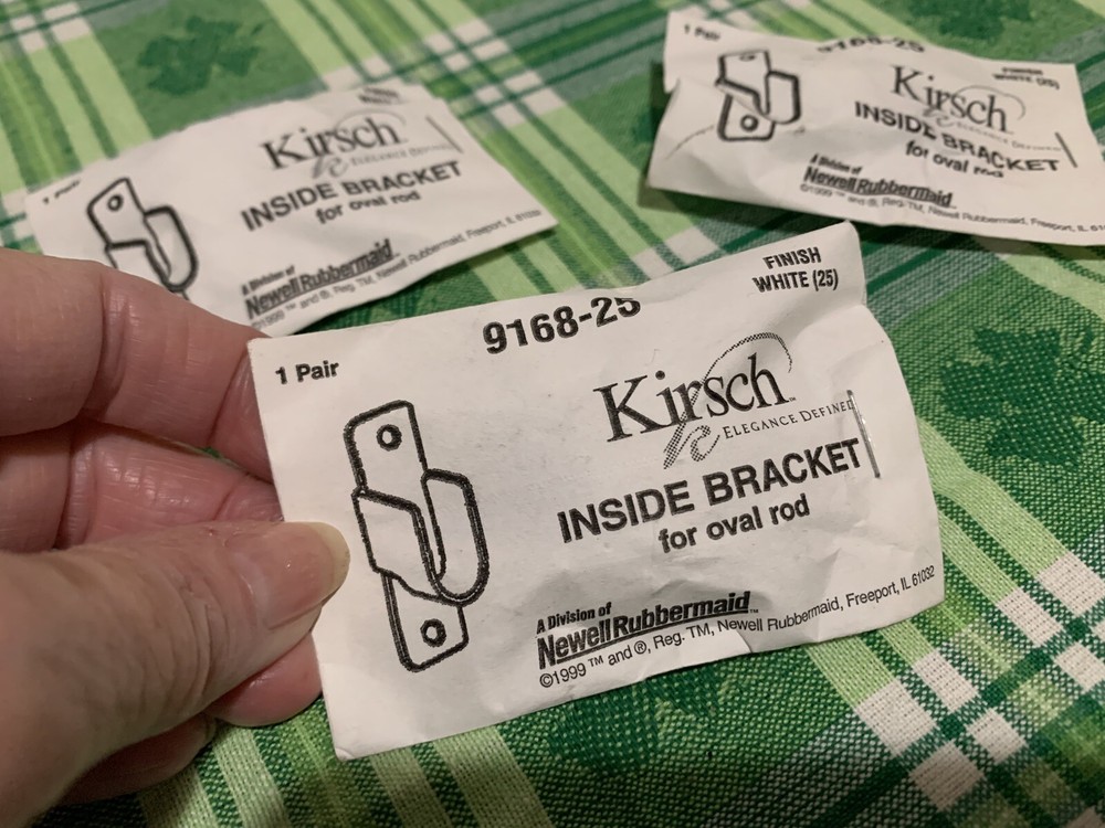❤️ 1 Pair Kirsch 9168-25 Inside Bracket for Oval Rod White New In Package