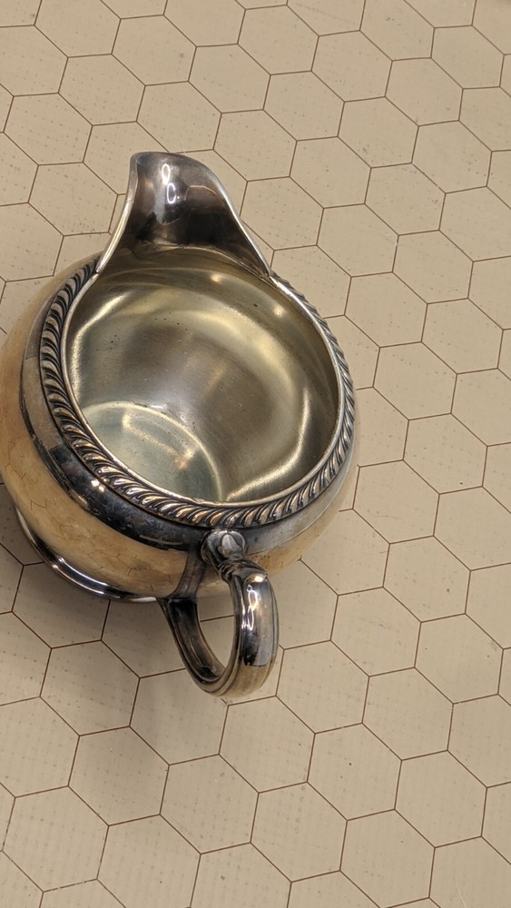 Oneida Fiesta Silver Plated 3" Tall Coffee Or Tea Creamer Pitcher with Handle