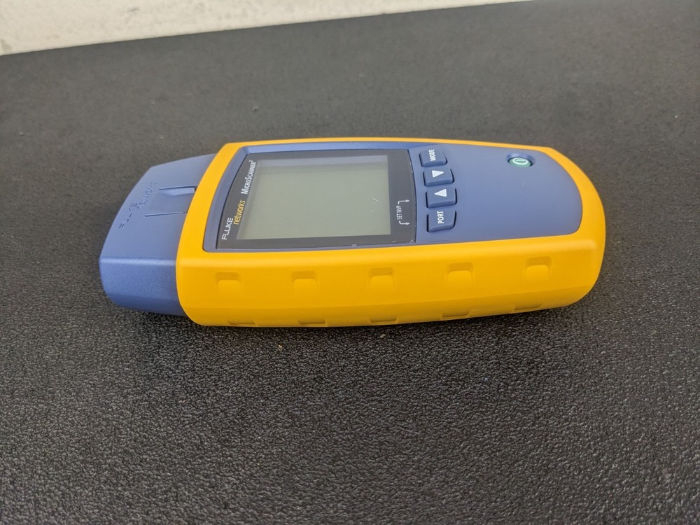 #bn092 Fluke Networks Microscanner2 MS2-100 Cable Verifier Cat5/Cat6/Coax
